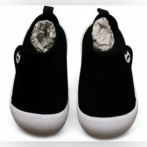 Black and White Slip On Knit Kids Shoe with Velcro Straps Size 2Y (New with Tag)